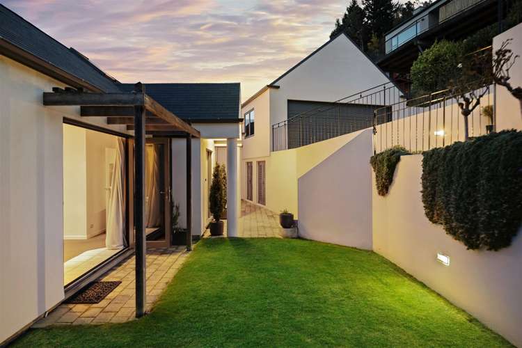 94 Hensman Road Queenstown_7