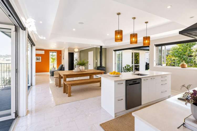 72 Hamilton Drive Wainui Beach_9