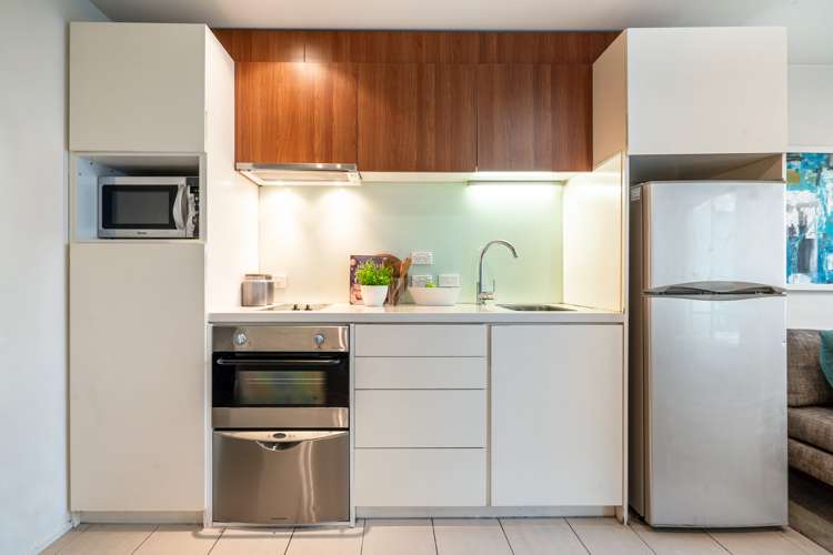 211/2 Dockside Lane Auckland Central_10