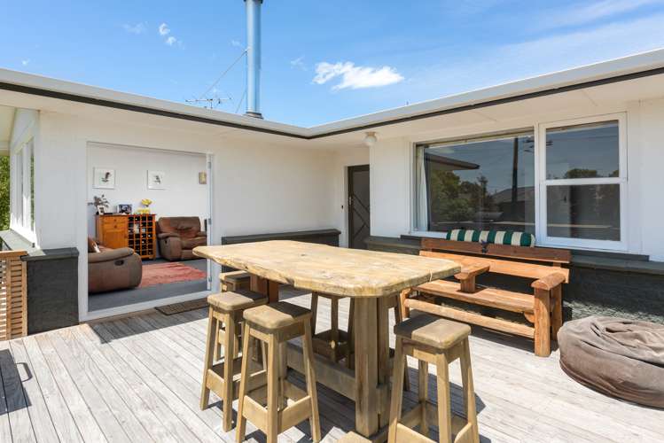 7 Wadsworth Crescent Redwoodtown_3