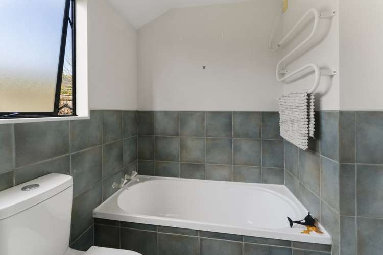 2 Appaloosa Avenue Richmond_15