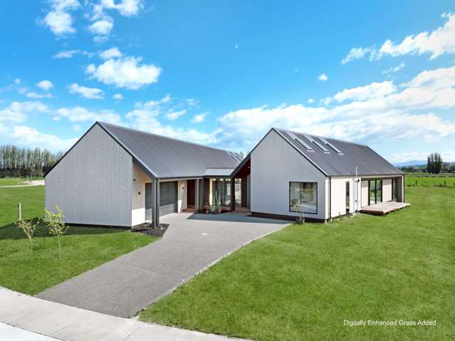 Coastal Elegance in Waikuku Beach