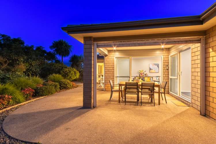 4 Fairway Oaks Drive Waikanae Beach_9