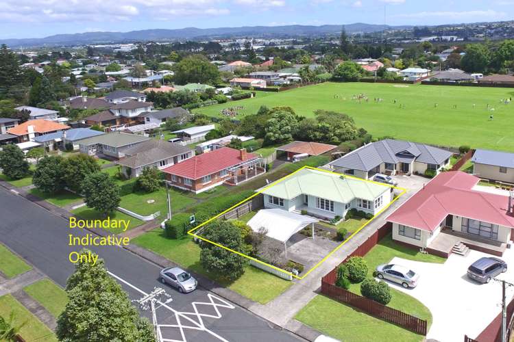 12 Peachgrove Road Te Atatu Peninsula_18