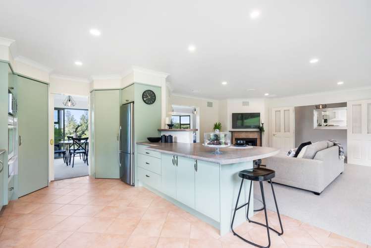 49 Newton Road Maungatapere_6