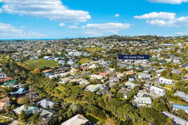 15B Greta Place Stanmore Bay_18