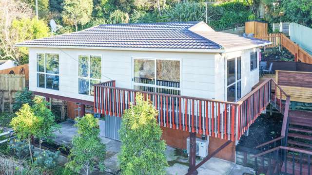 Views, Lifestyle & a Home That's Ready to Enjoy