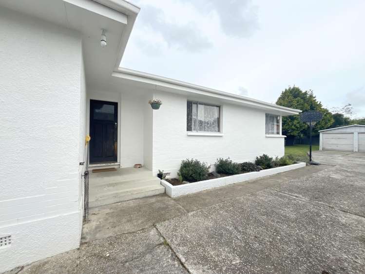 14 Nevis Crescent Grasmere_1