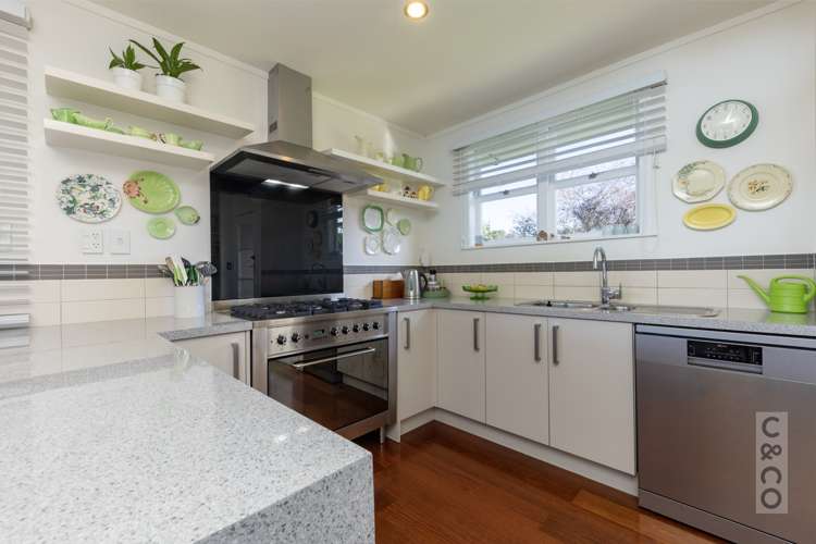 33 Maude Street Riverhead_15