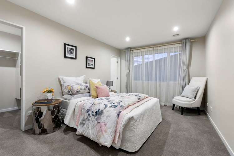 24 Mackay Drive Greenhithe_16