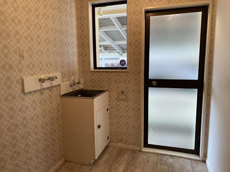 343 Wellington Road 10629_17