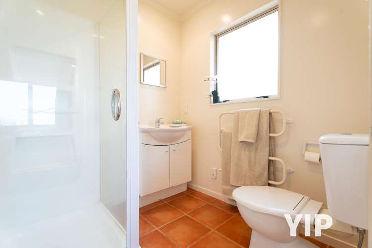 83 Kentwood Drive Woodridge_7