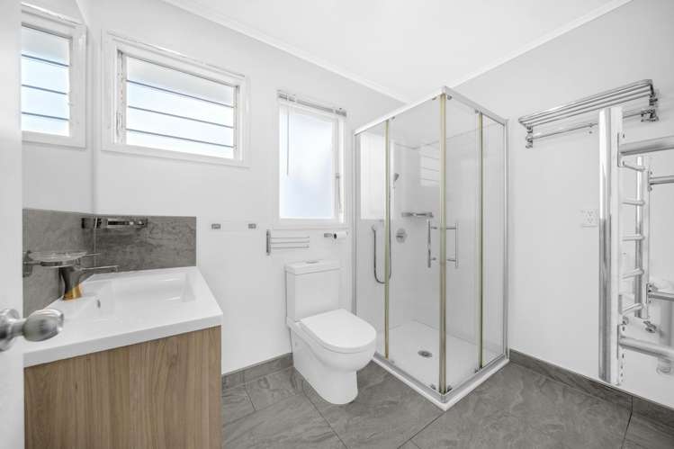 9 Andrew Road Howick_11