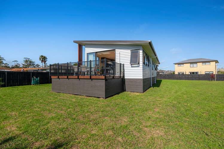 30 Aitkenhead Court Parakai_8
