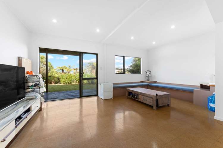 88 Parr Terrace Castor Bay_21