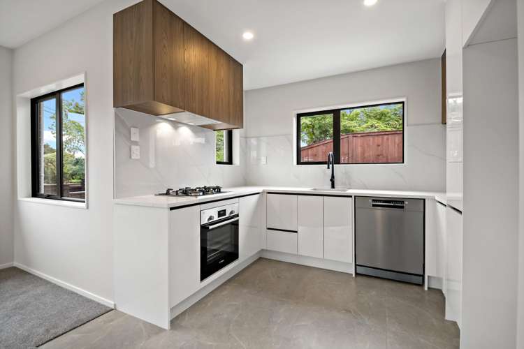 56 Angelo Avenue Howick_9