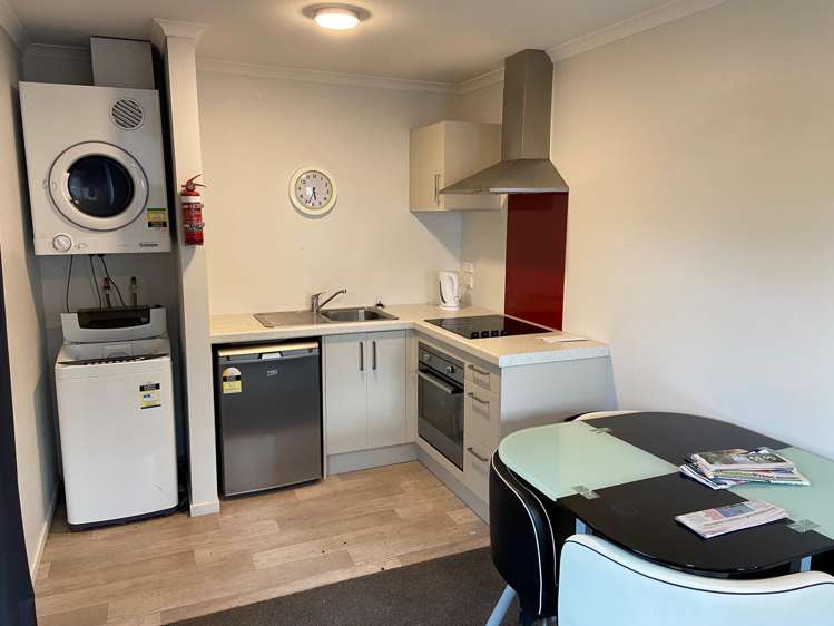 1/2 Rm C Palmerston Street Hamilton Central_1