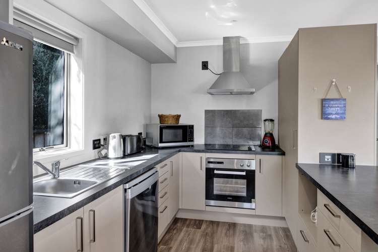 90 Reid Avenue Hawera_4