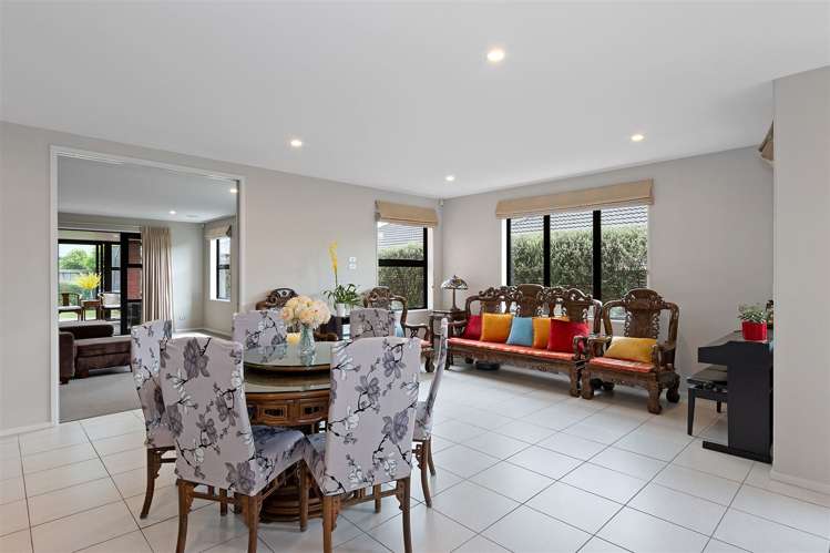 17 Brookwater Avenue Northwood_4