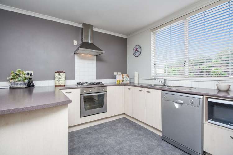 17 Calumet Way Takanini_13