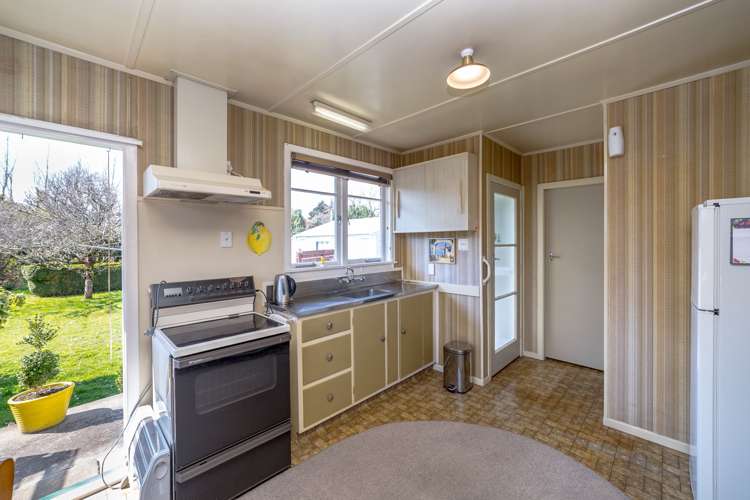 52 Costley Street Carterton_14