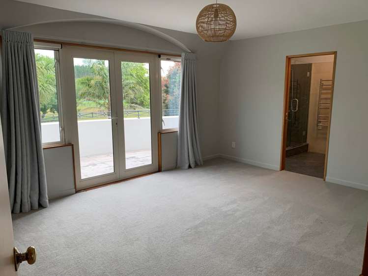 69 Croft Lane Riverhead_16