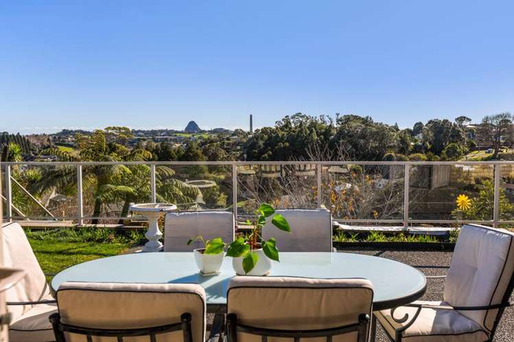 9a Manukaka Heights Hurdon_19