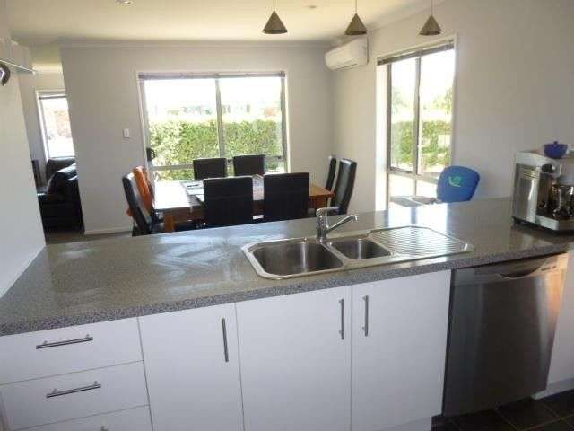 4 Glen Arrife Place Wigram_3