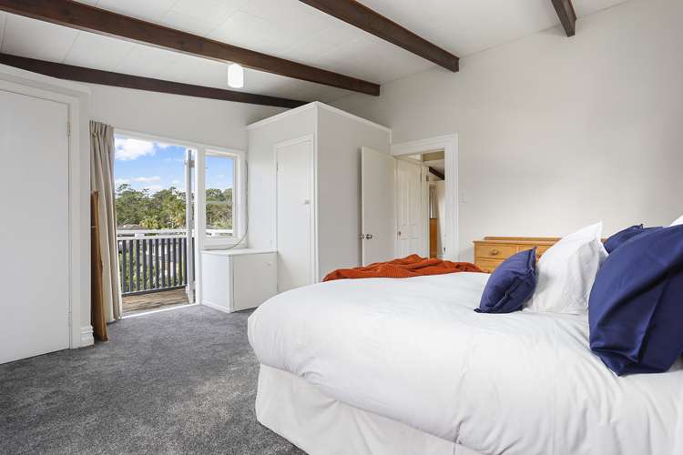 64 Konini Road Titirangi_11