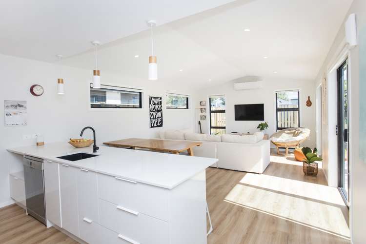 23 Sponge Bay Road Tamarau_4