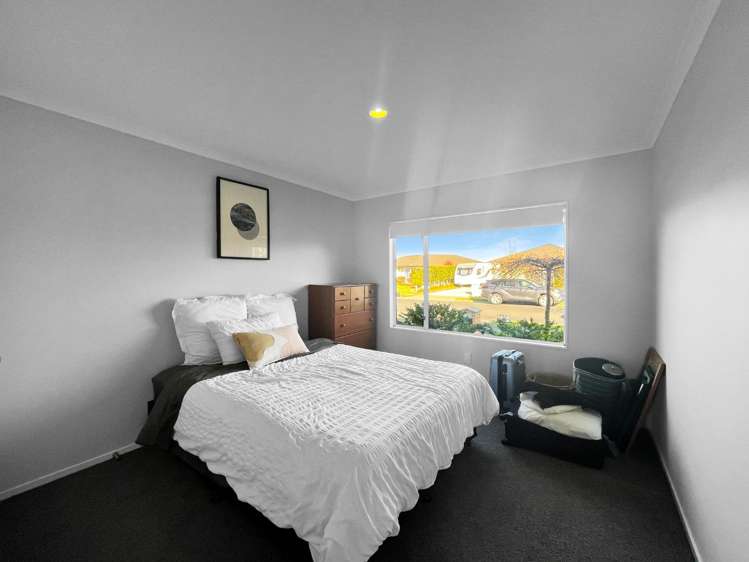 26 Kensington Drive 10792_10