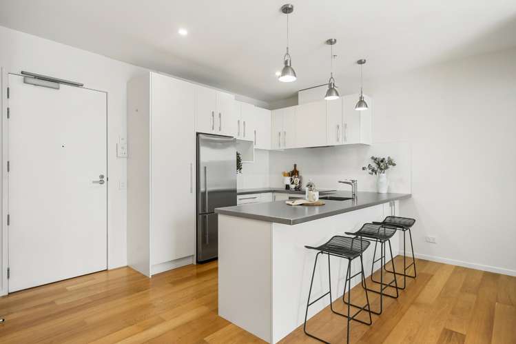 106/54 Surrey Crescent Grey Lynn_10