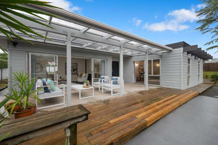 22 Whitford Park Road_0