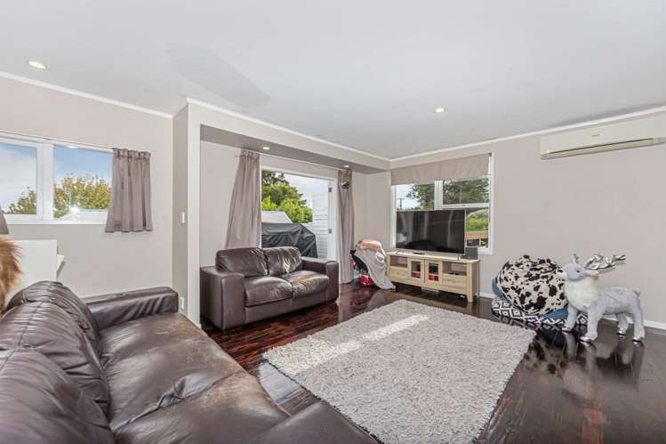 97 Carlisle Road Torbay_5