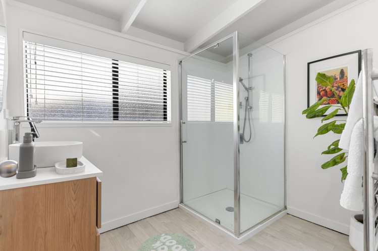 1/11 Cape Hill Road Pukekohe_13