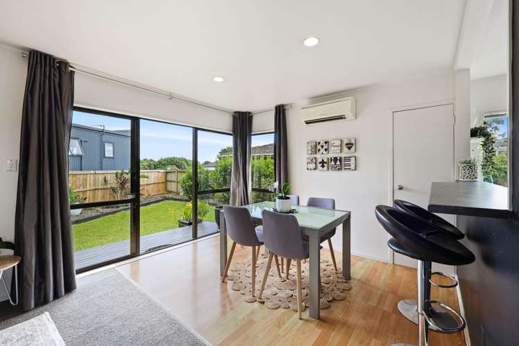2/34 Tupaki Place Pakuranga Heights_7