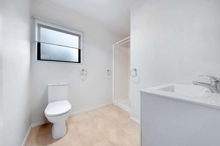 15a Gossamer Drive Pakuranga Heights_7