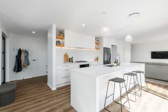 13 Stackwood Avenue Woodend_3