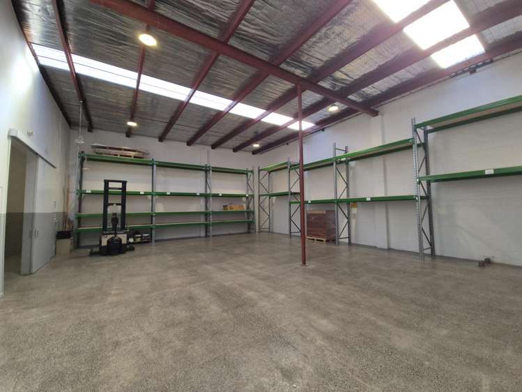 11 Binsted Road New Lynn_15