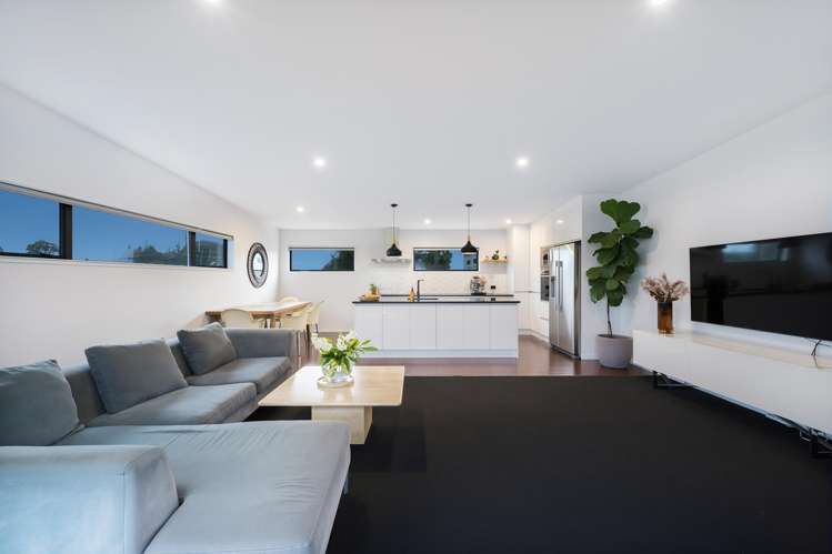 239 Metcalfe Road Ranui_31