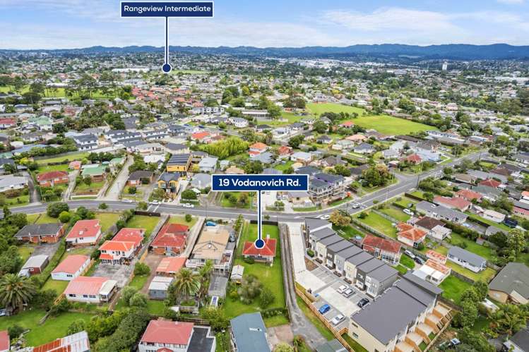 19 Vodanovich Road Te Atatu South_12