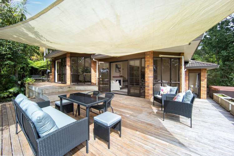 15 North Way Titirangi_12