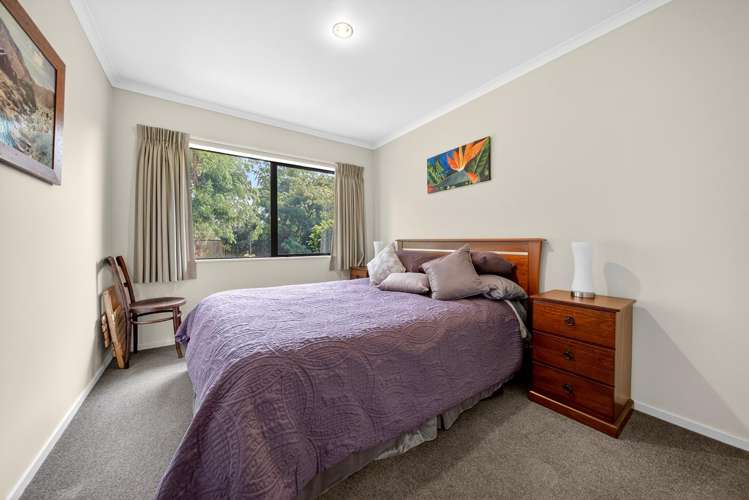 1a Daffodil Grove Carterton_8