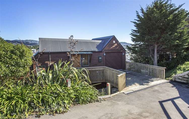 61 Otaki Street Miramar_21