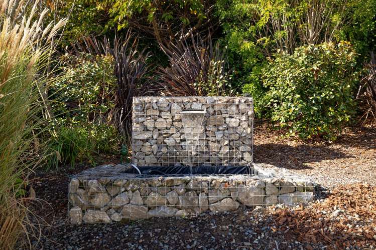 24 Hillplough Heights Richmond_24