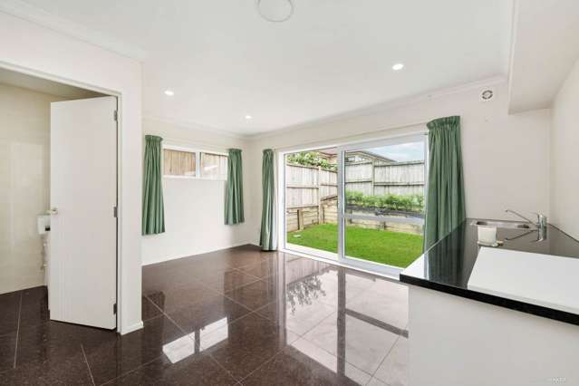 12 Evelina Lane Flat Bush_4