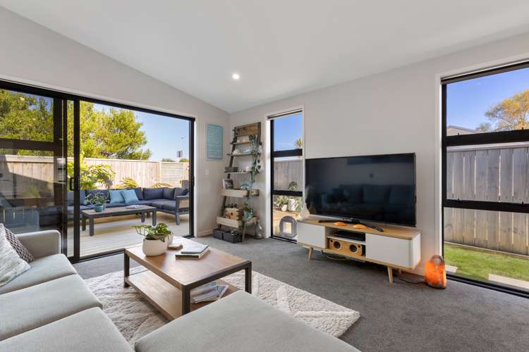 64 Franks Way Papamoa_12