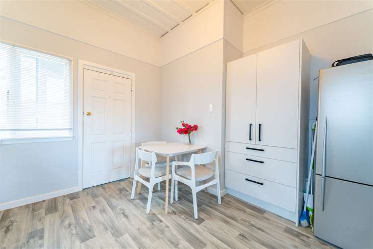 5 Memorial Avenue Parkside_2