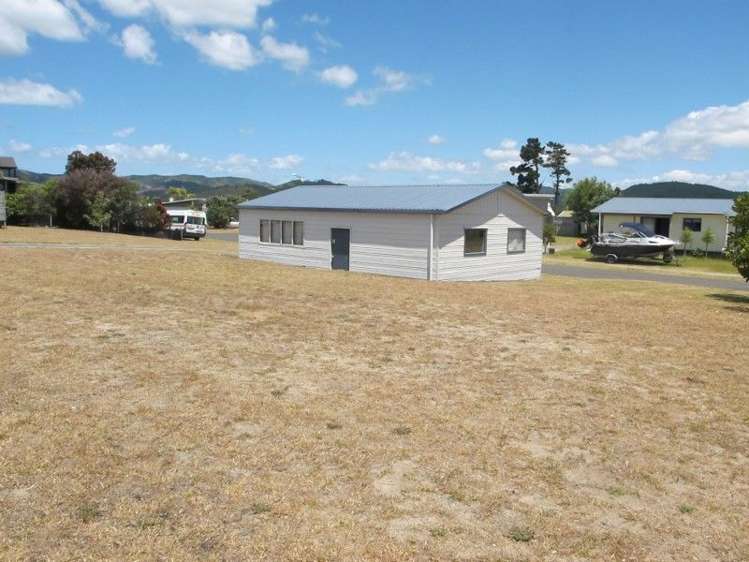 155 The Fairway Matarangi_5