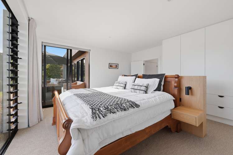 1371 Taieri Mouth Road Taieri Mouth_9